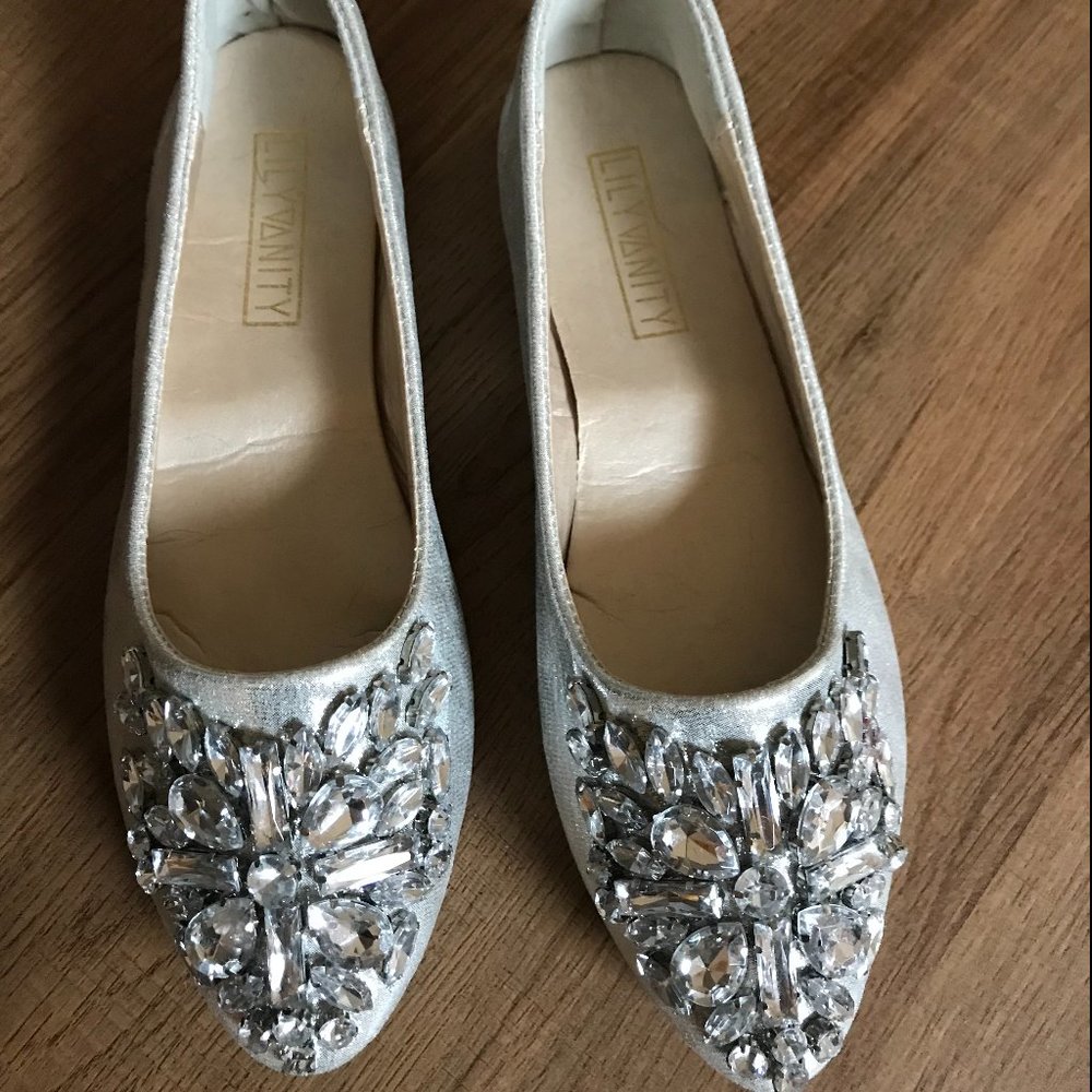 Lily Vanity Crystal Rhinestone Embellished Flats